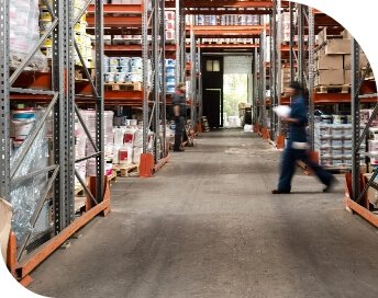 Interior de um armazém